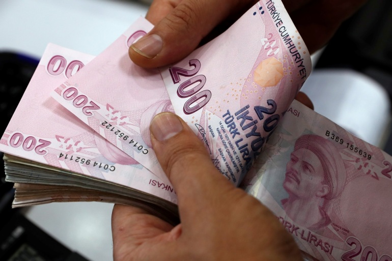 سعر الليرة التركية مقابل العملات الأجنبية اليوم الجمعة 10.12.2021