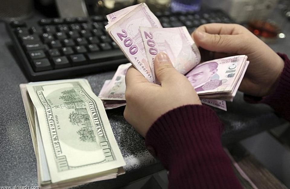 أسعار العملات الأجنبية مقابل الليرة التركية الجمعة 17.12.2021