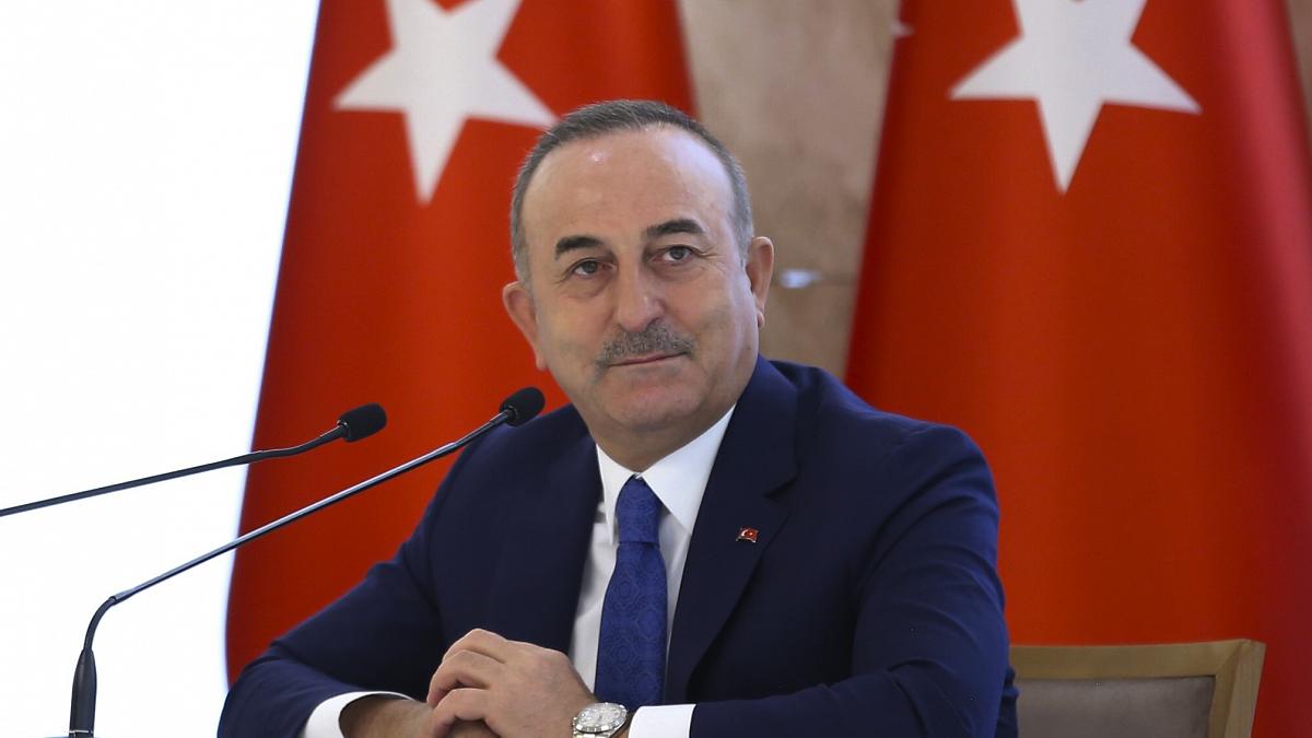 وزير الخارجية التركي مولود اوغلو ' أبلغنا طالبان بضرورة احتضان الجميع