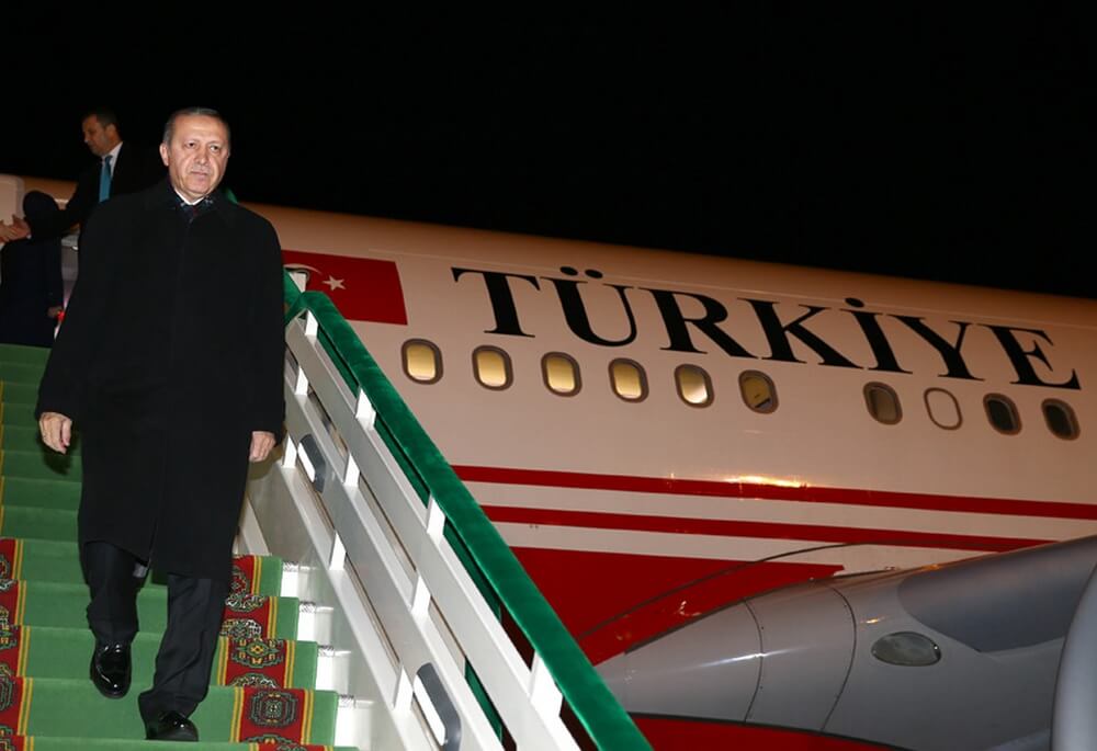 الرئيس أردوغان يصل إسطنبول قادما من تركمانستان