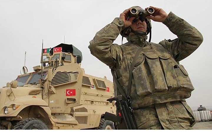 القوات التركية تحيد قياديين اثنين من 