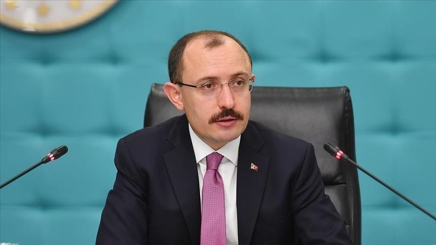 وزير التجارة التركي يعرب عن أمله بتسريع افتتاح معبرين حدوديين مع العراق