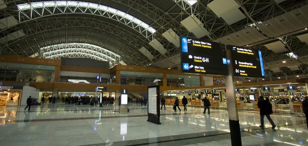 إعادة فتح مبنى مطار إسطنبول لدخول الجميع