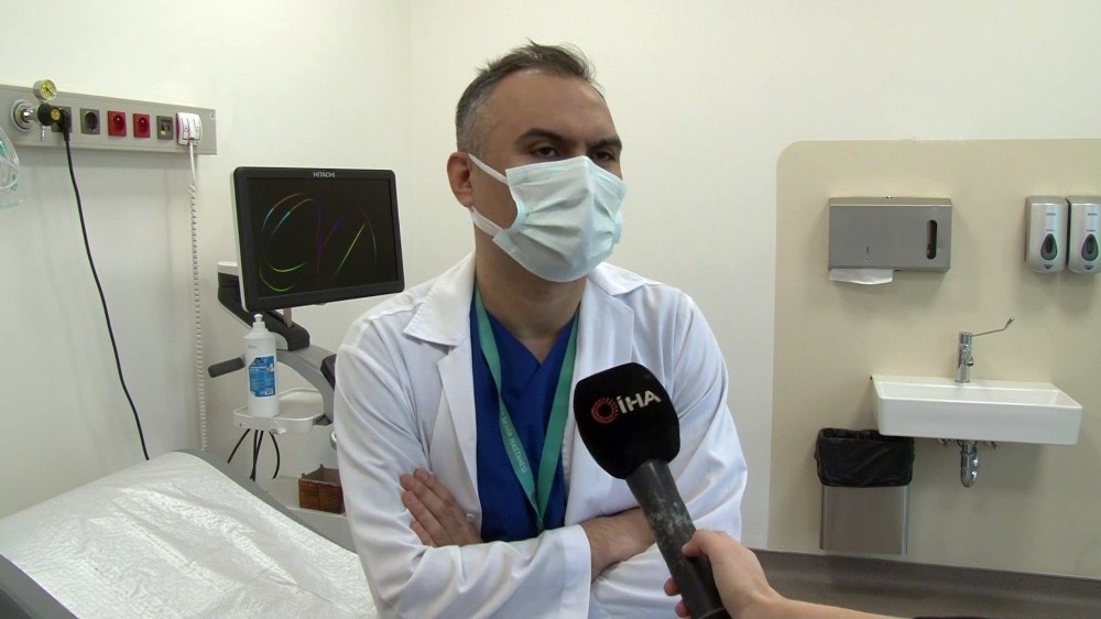 أطباء اتراك ينجحون في عملية ابصار لطفلة سورية (صور)