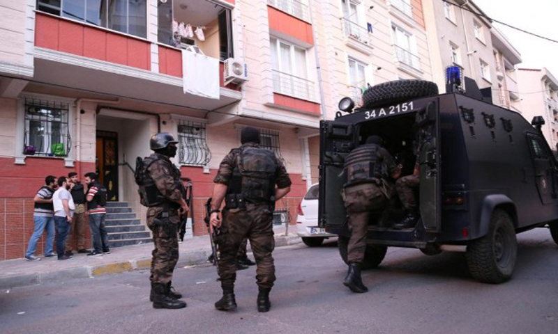 السلطات التركية توقف 9 مشتبهين بالانتماء لتنظيم يساري متطرف في اسطنبول